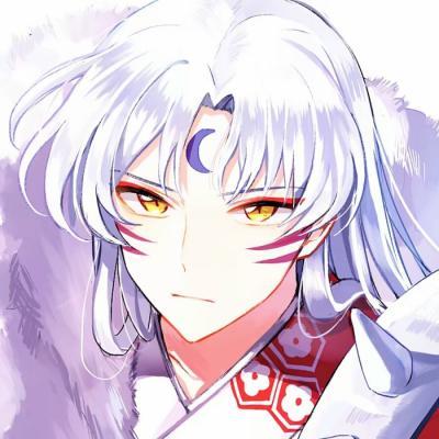 公厕惊现小白盒形似摄像头引担忧